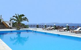 Carlo Bungalows